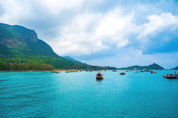 Panorâmica Costeira Con Dao Ilha Vista Cima Com Ondas Litoral — Fotografia de Stock