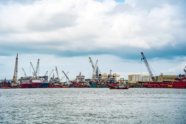 Grúa Barco Grande Para Cargar Contenedores Este Cai Mep Port — Foto de Stock