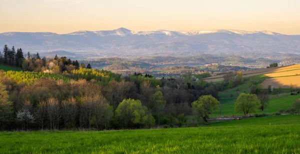 Amazing Spring Landscape Karkonosze Mountains Green Hills Poland Sunrise — Stock Photo, Image
