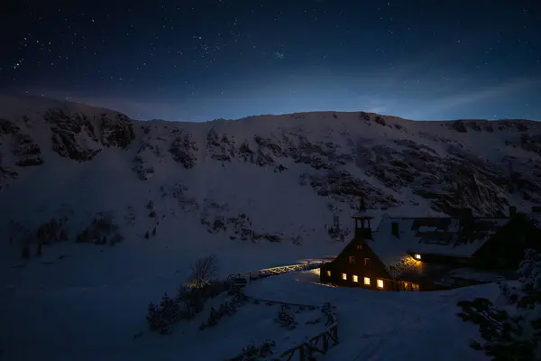 波兰巨人山脉的冬夜 图库照片