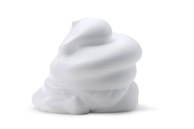 Tıraş köpüğü, beyaz kozmetik köpük, temizleyici, beyaz arka planda izole edilmiş. Köpüklü cilt bakım ürünü