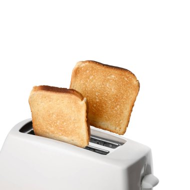 Beyaz arka planda izole edilmiş tost makinesinden çıkan kızarmış ekmek..