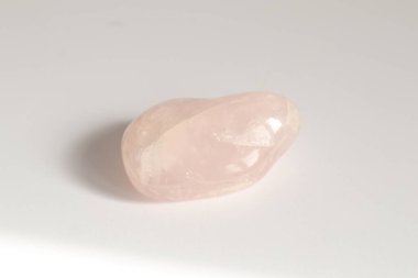 Yarı değerli taş, Gemstone Gül Kuvars