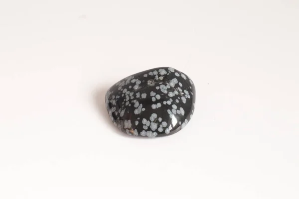 Piedra Semipreciosa Piedra Preciosa Copo Nieve Obsidiana — Foto de Stock