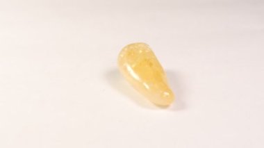 Yarı değerli taş, Gemstone Turuncu Kuvars