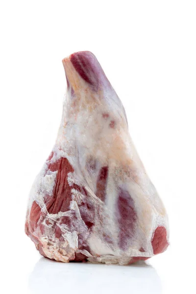 Syrové Jehněčí Stehno Připravené Vařit Izolované Bílém — Stock fotografie