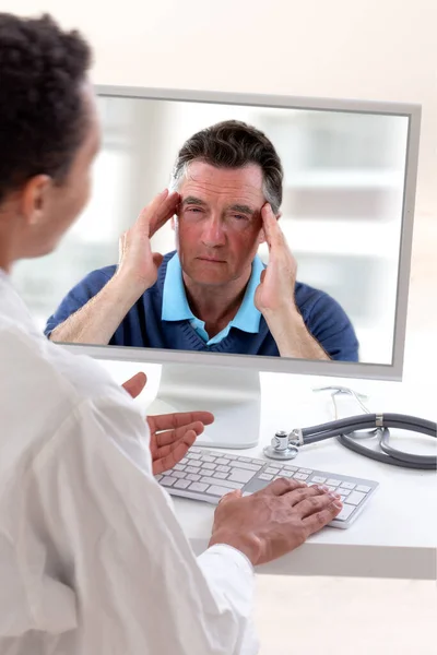 Man Calls Doctor Online Telemedicine Concept Future Broadcast Consultation Diagnosis — Stock Photo, Image