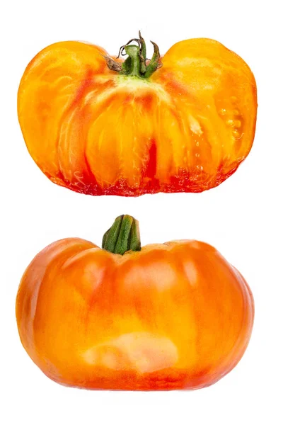 Studioaufnahme Von Halb Gelben Und Orangen Tomaten Auf Weißem Hintergrund — Stockfoto