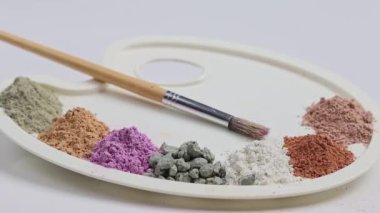 Kozmetik Krem Smears, Gizletici, Sıvı Vakfı, Jel Akışkan, Makyaj Fırçası, Spatula. Güzellik Cilt Ürünleri Numunesi.