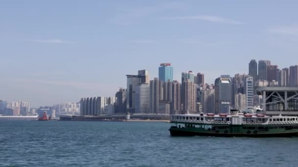 2023 Jan Hong Kong Ferry Departs Wan Chai Ferry Pier — Vídeo de stock