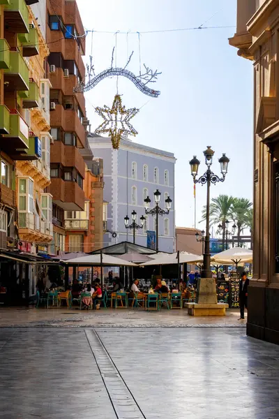 Ekim 2022 - Cartagena, İspanya - Güzel İspanyol şehir sokakları ve binaları
