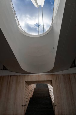 Aralık 2022 - Valencia, İspanya Bilim ve Sanat Müzesi binalarının geleceksel iç mekanları