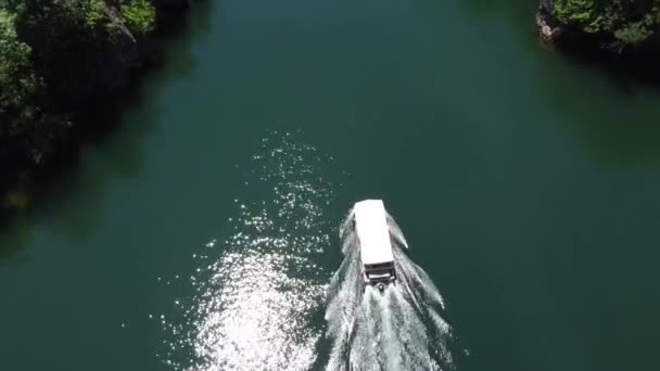 Drone Footage Follows Boat Journey Matka Canyon Offering Unique Perspective — Stock Video