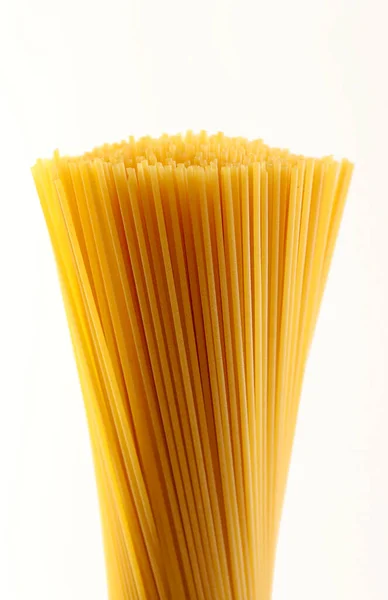 Концепція Їжі Традиційна Італійська Макарони Неприготована Паста Спагеті Ізольована Білому — стокове фото