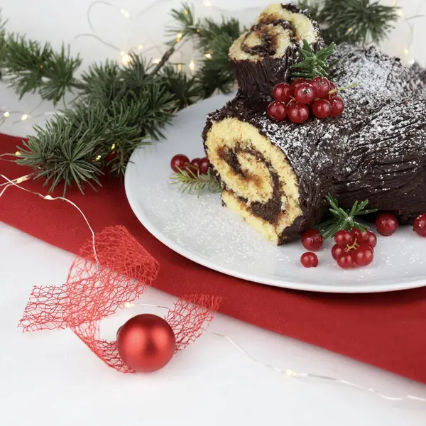 Traditional Christmas Dessert Buche Noel Christmas Yule Log Cake Chocolate — Stock Photo, Image