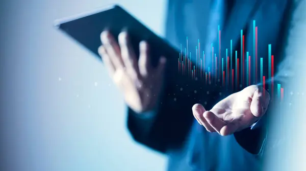 Dijital yenilik ve veri güdümlü bir gelecek için akıllıca çalışma. Stratejik yatırım analizi ve iş büyümesi.