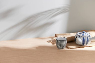 Minimum Yaşam Alanında Sabah Işığı ve Doğal Gölgeler.