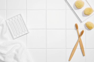 Spa malzemeleri ile kompozisyon.