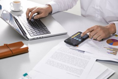 Modern Ofiste Veri Analizi, Dijital Araçlar ve Üretim Elementleri ile Profesyonel İş Akışı