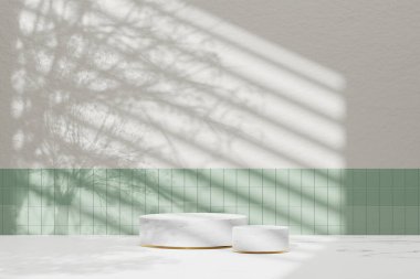 Vazolar, ağaçlar ve doğal ışıkla basit monoton arkaplan.