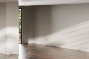 Ilık bir atmosferle iç içe. Parlak güneş ışığı altında sakin bir rahatlığın tadını çıkarabileceğiniz bir yer..