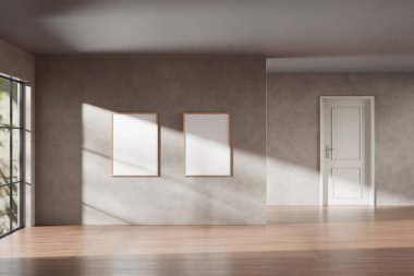 Ilık bir atmosferle iç içe. Parlak güneş ışığı altında sakin bir rahatlığın tadını çıkarabileceğiniz bir yer..