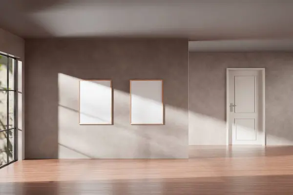 Ilık bir atmosferle iç içe. Parlak güneş ışığı altında sakin bir rahatlığın tadını çıkarabileceğiniz bir yer..