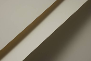 Tasarım için kullanılabilecek renkli bir kağıt. Röfle ve gölgelerin uyumu ile güzel bir katman..