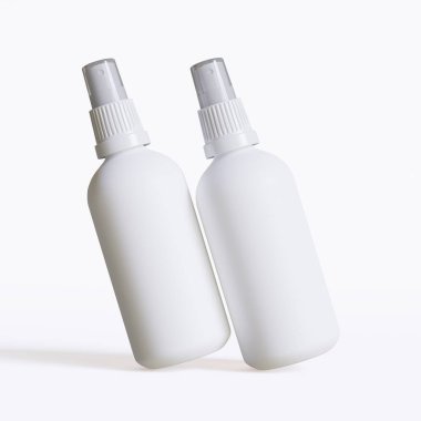 Beyaz arka planda izole edilmiş antiseptik sprey şişesi 3 boyutlu illüstrasyon