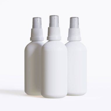 Beyaz arka planda izole edilmiş antiseptik sprey şişesi 3 boyutlu illüstrasyon