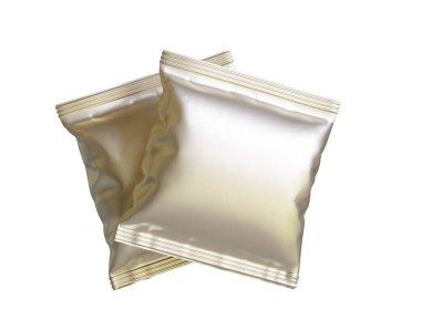 Paket tasarımı için boş beyaz plastik ve gümüş metal folyo torbası. Yiyecek, cips, kurabiye, fıstık ve şeker için maket şablonu. Beyaz arkaplanda izole edilmiş gerçekçi illüstrasyon