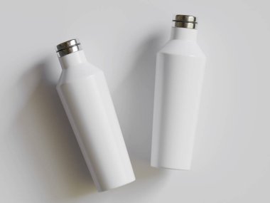  Gri arkaplanda yeniden kullanılabilir beyaz su şişesi gerçekçi doku çizimi