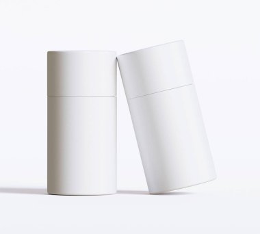 Beyaz kağıttan tüp modelleri beyaz arka planda izole edildi. Boş el işi karton dairesel gerçekçi tüp dokusu. Ürün markalaşması için kapaklı silindirik bir kap