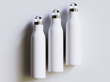 Kapak için su şişesi ve metal doku beyaz arka planda izole edilmiş.