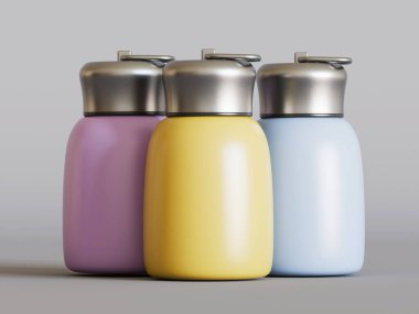 Yalıtılmış şişe ya da bardak suyu izole edilmiş arka plan