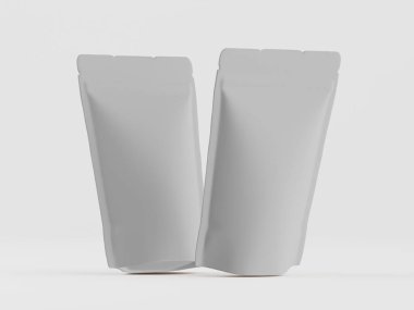 Düz beyaz arka planda iki açık gri kağıt kese sunuluyor. Keseler pürüzsüz ve biraz buruşuk bir dokusu var. Işıklandırma pürüzsüz ve sert gölgeler olmadan yüzeyleri vurguluyor. Paketleme produ için uygun