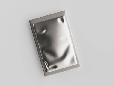 Açık gri arka planda metalik gümüş bir kese sergilenir. Kesesinin buruşuk, buruşuk bir dokusu var. Görüntü iyi ışıklandırılmış, gölgesi yok ve stüdyo tarzı var. Ürün paketleme tasarımları için uygun.