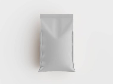 Açık gri, sade, besin ambalajlama ürünü beyaz bir yüzeyde belirgin bir şekilde sergilenmektedir. Pakette pürüzsüz, mat bir kaplama ve basit bir tasarım var. Işıklandırma parlak ve paketin altını çiziyor. Görüntü kullanım için uygun.