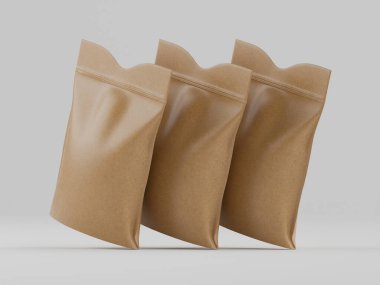 Düz bir arka planda üç tane kahverengi kağıt kesesi duruyor. Keseliler izleyiciye doğru hafifçe yönelmiş, bu da potansiyel bir ürün sunumu olduğunu gösteriyor. Işıklandırma yumuşak, eşit dağılmış ve mat bir son gösteriyor. Genel olarak estetik.