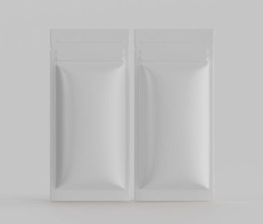 Bir stüdyo ortamında, yiyecek veya diğer tüketici malları için görünüşte aynı, temiz iki plastik kese sunuluyor. Keseler beyazdır ve hafif yumuşak ya da pürüzsüz bir dokusu vardır. Çantalar boş görünüyor ve birbirlerine karşı yan yana duruyorlar.