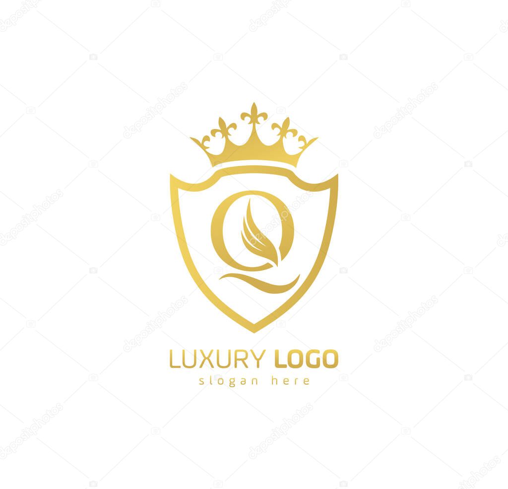 Luxury Crown Q logo. Letter Q wings logo.