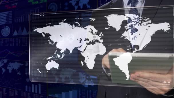 Businessman Using Touch Screen Monitor — Vídeo de Stock