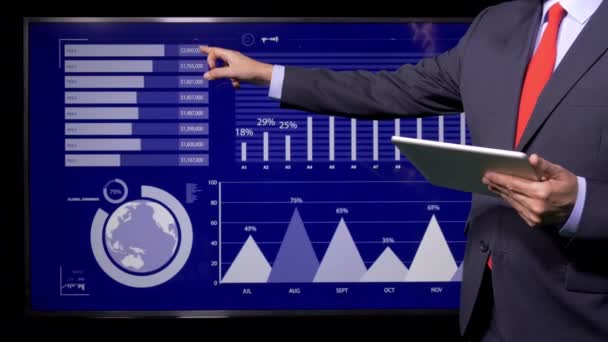 Businessman Analyzing Finance Data — Video Stock