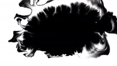 Beyaz arka plan üzerinde mürekkep damlaları