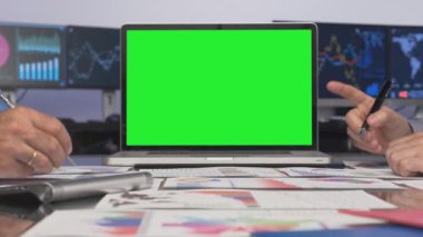 Yeşil Ekran Laptop konsept video