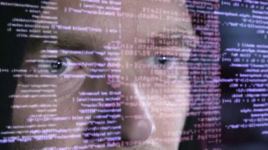 Bilgisayarda hacker yazma kodu