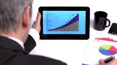 Satış Bilgileri Ekranı, veri analiz ediliyor 