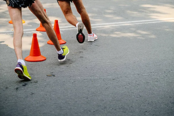 Benen Twee Mannelijke Atleten Racewalking Atletiek Wedstrijd — Stockfoto