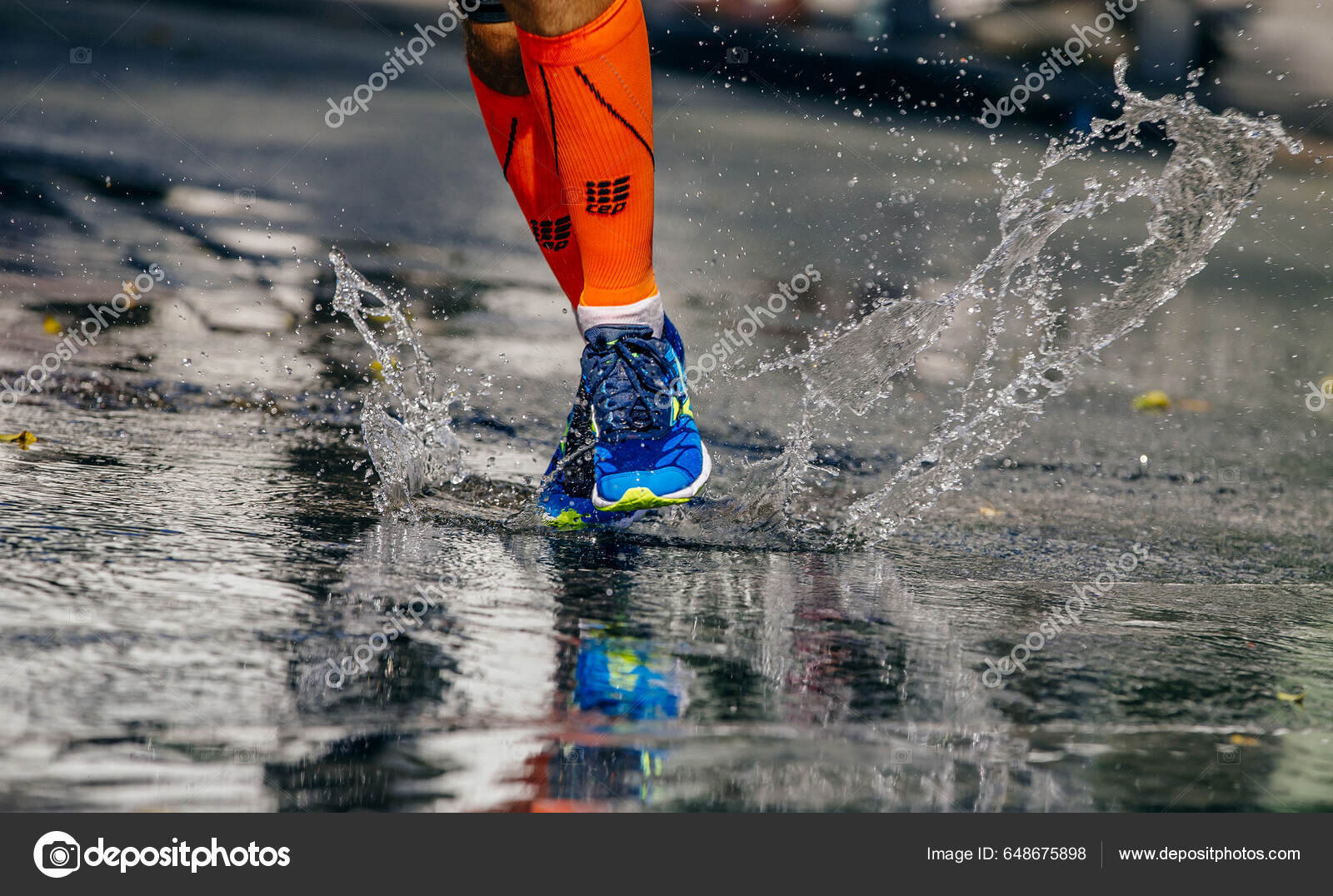 Athlete Runner Mizuno Shoes Cep Compression Socks Running Water