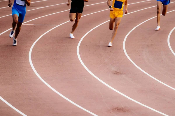 Group Stayer Runners Running Middle Distance Race Turn Track Stadium — Stock Photo, Image